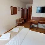 モーテル Czarna Perla