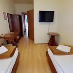 Czarna Perla モーテル