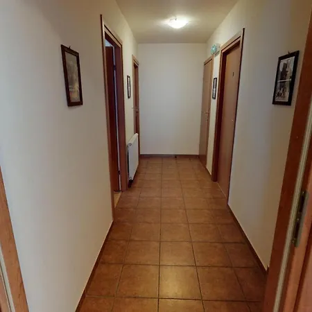 Czarna Perla Motel Cracóvia